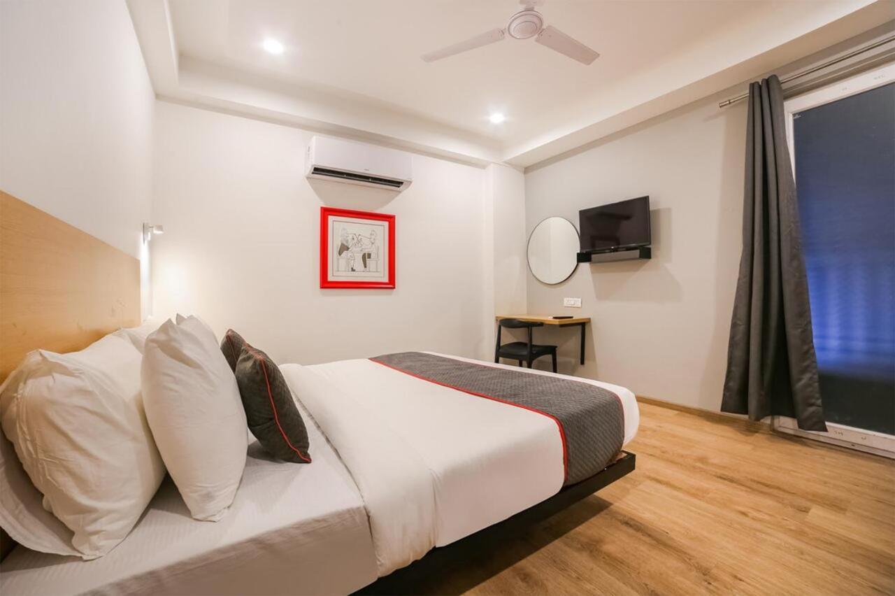 Hotel Admire Inn "Atta Market, Noida Sector 18" المظهر الخارجي الصورة