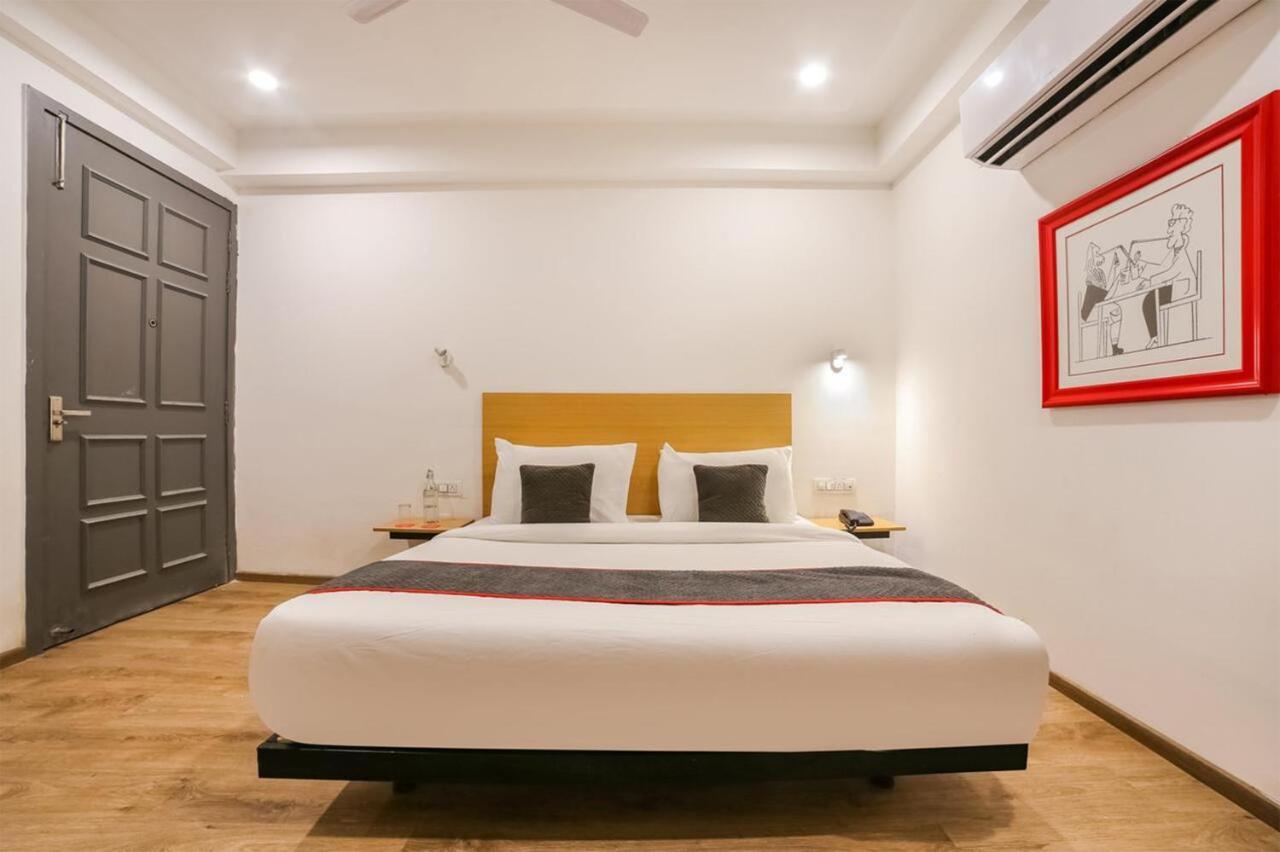 Hotel Admire Inn "Atta Market, Noida Sector 18" المظهر الخارجي الصورة