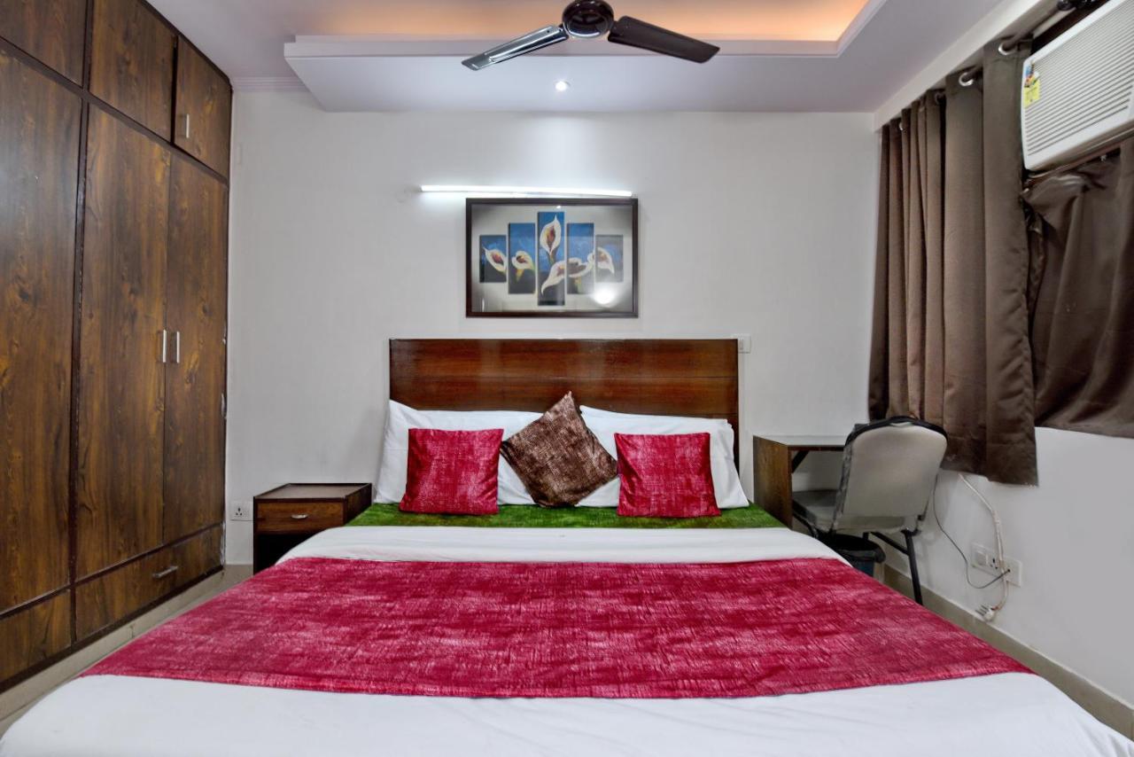 Hotel Admire Inn "Atta Market, Noida Sector 18" المظهر الخارجي الصورة